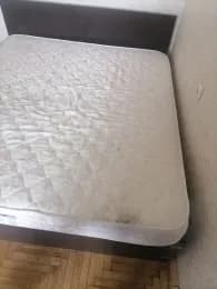 Hoe vaak moet je je matras laten reinigen?